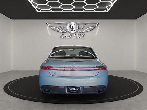 2013 Lincoln MKZ Hybrid Base