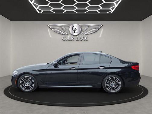 2017 BMW 530 530i