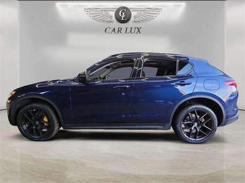 2020 Alfa Romeo Stelvio Base