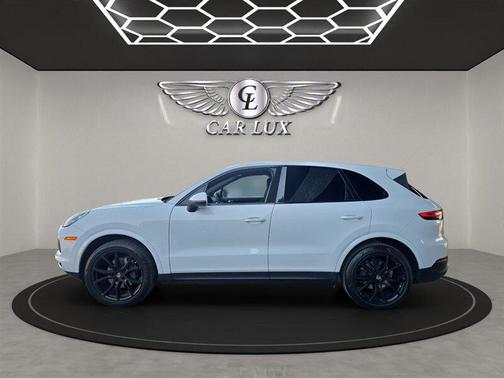 2019 Porsche Cayenne Base