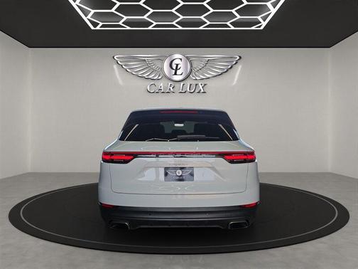 2019 Porsche Cayenne Base