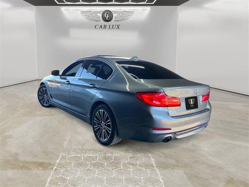 2019 BMW 530 i