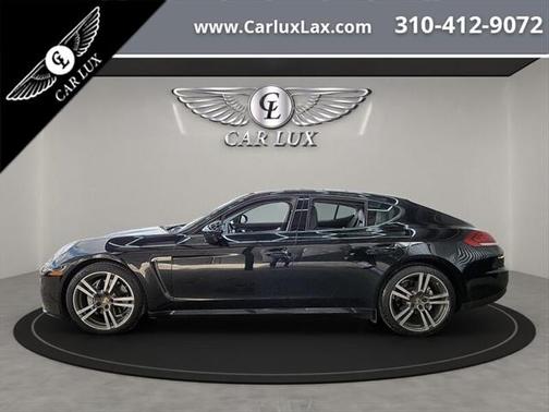 2015 Porsche Panamera 4