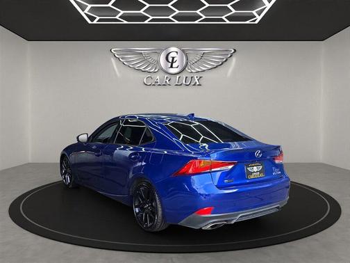 2019 Lexus IS 300 Base