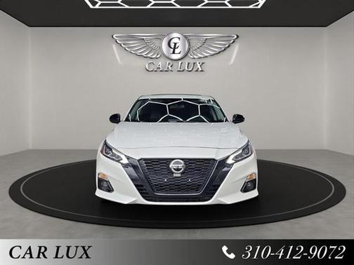 2022 Nissan Altima SR FWD