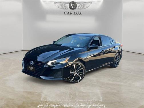 2023 Nissan Altima SR FWD