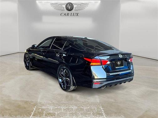 2023 Nissan Altima SR FWD