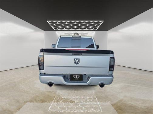 2016 RAM 1500 Tradesman/Express