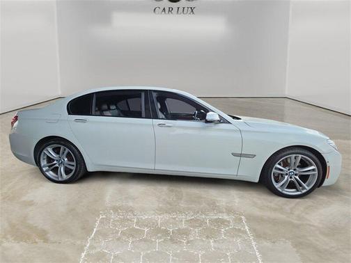 2015 BMW 750 Li