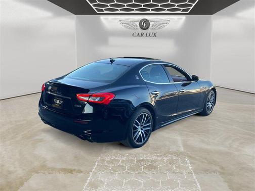 2018 Maserati Ghibli Base