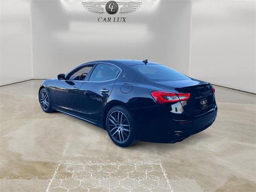 2018 Maserati Ghibli Base