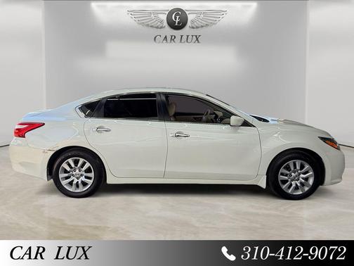 Pearl White 2016 Nissan Altima 2.5 S