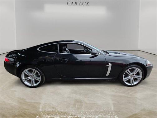 2009 Jaguar XKR Base