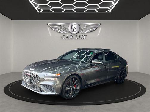 2022 Genesis G70 3.3T RWD