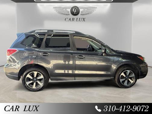 Dark Gray Metallic 2017 Subaru Forester 2.5i Premium
