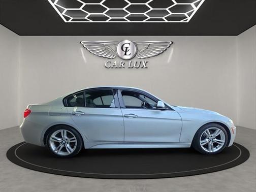 2013 BMW 328 328i