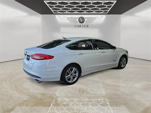 2018 Ford Fusion Hybrid SE