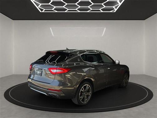 2017 Maserati Levante Base
