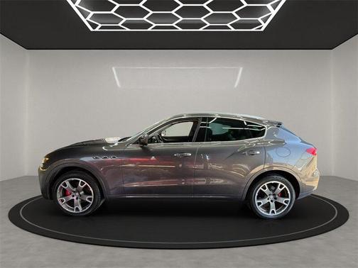 2017 Maserati Levante Base