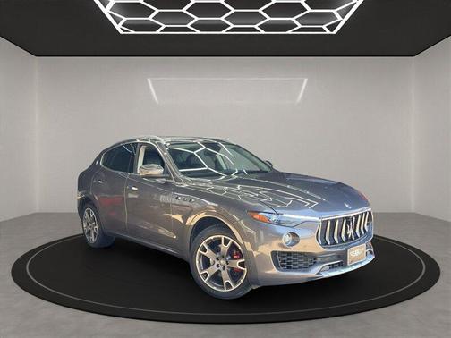 2017 Maserati Levante Base