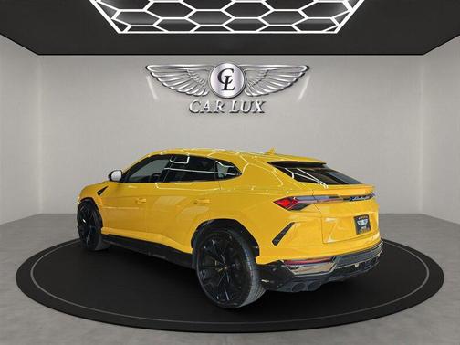 2021 Lamborghini Urus