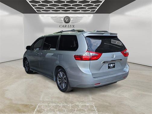 2020 Toyota Sienna Limited Premium
