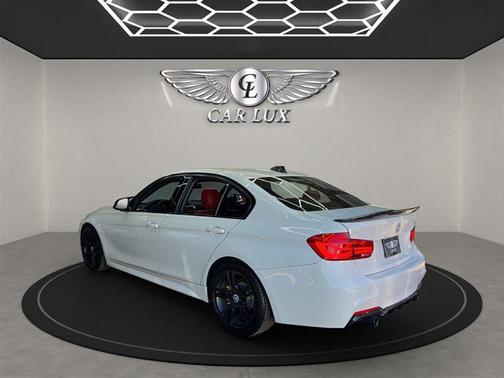 2016 BMW 328 328i