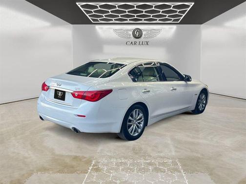 2015 INFINITI Q50 Hybrid Premium