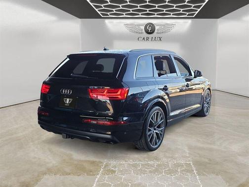2019 Audi Q7 55 Prestige