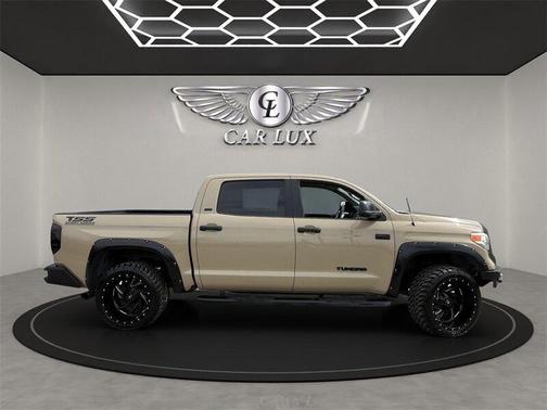 2017 Toyota Tundra SR5