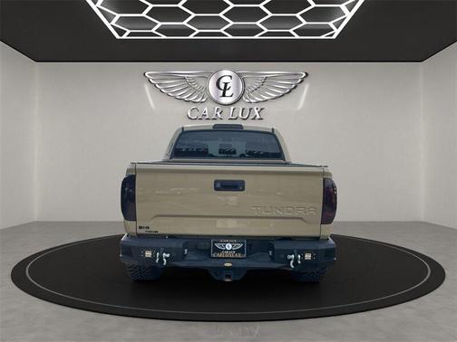 2017 Toyota Tundra SR5