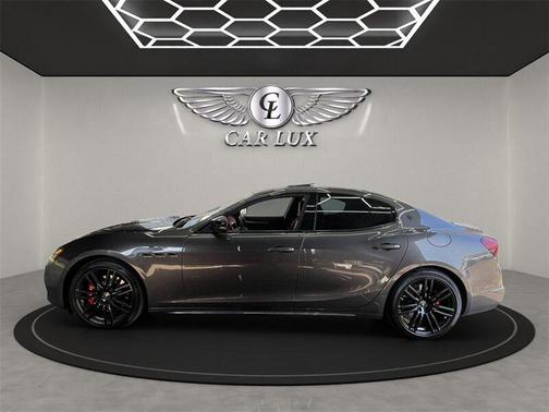 2022 Maserati Ghibli Modena Q4