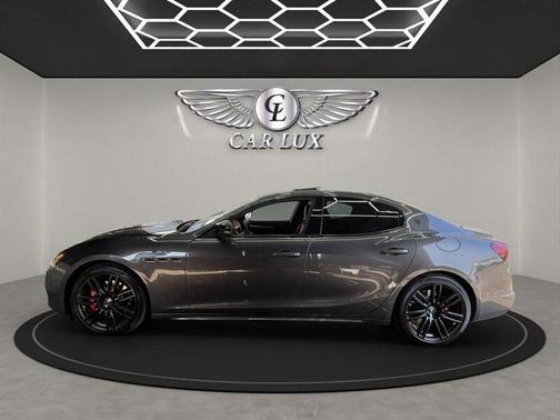 2022 Maserati Ghibli Modena Q4