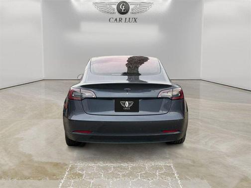 2018 Tesla Model 3 Mid Range