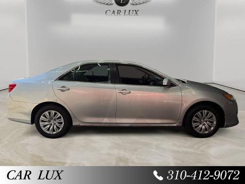 Classic Silver Metallic 2012 Toyota Camry LE