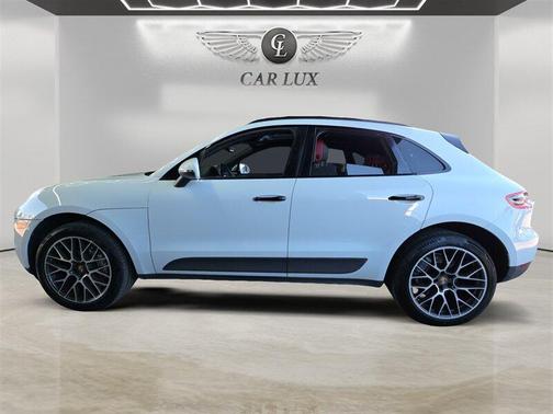 2017 Porsche Macan S