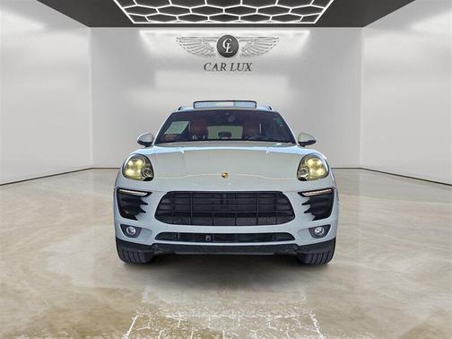 2017 Porsche Macan S