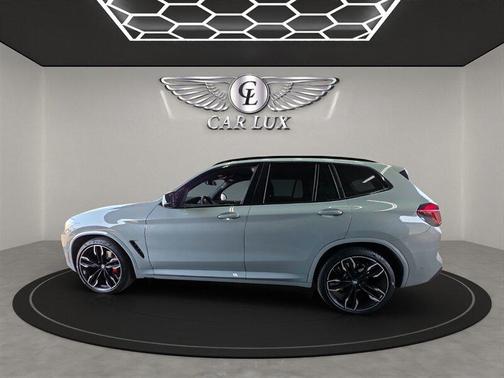 2022 BMW X3 M40i
