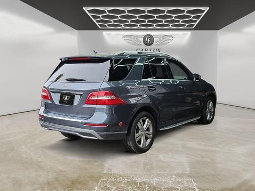 Steel Gray Metallic 2012 Mercedes-Benz M-Class 4MATIC