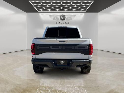 2020 Ford F-150 Raptor