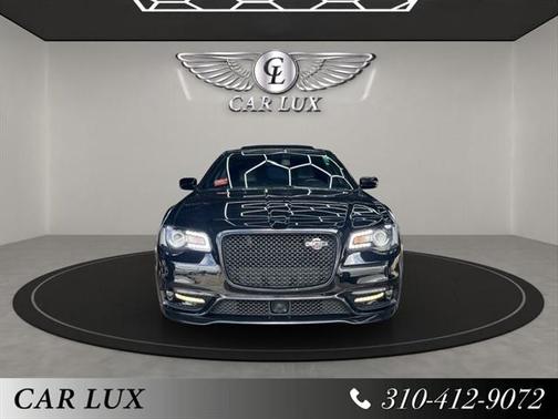2023 Chrysler 300 C