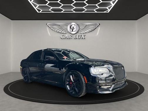 2023 Chrysler 300 C