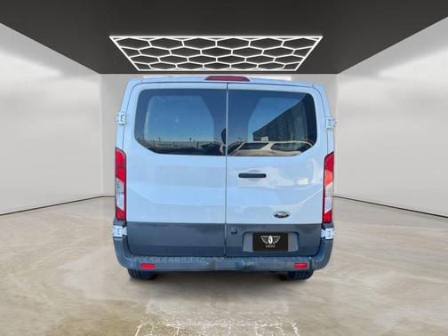 2016 Ford Transit-150 Base