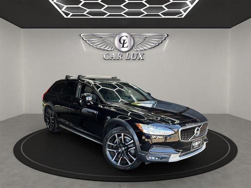 2018 Volvo V90 Cross Country T5