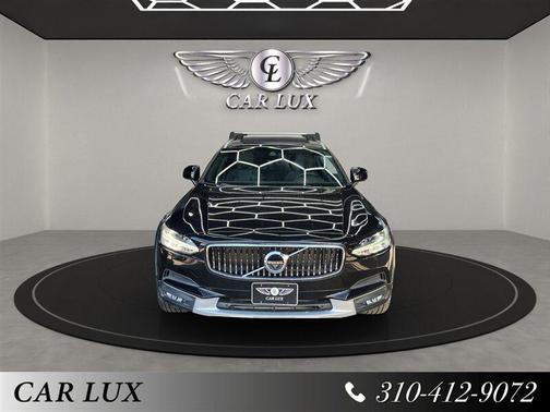 2018 Volvo V90 Cross Country T5
