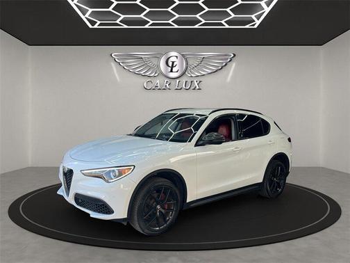 2019 Alfa Romeo Stelvio Base