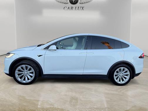 2021 Tesla Model X Long Range Dual Motor All-Wheel Drive