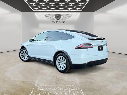 2021 Tesla Model X Long Range Dual Motor All-Wheel Drive