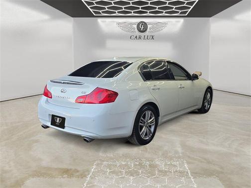 2012 INFINITI G37 Journey