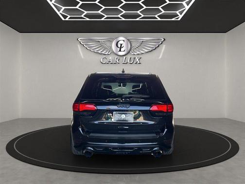 2020 Jeep Grand Cherokee SRT